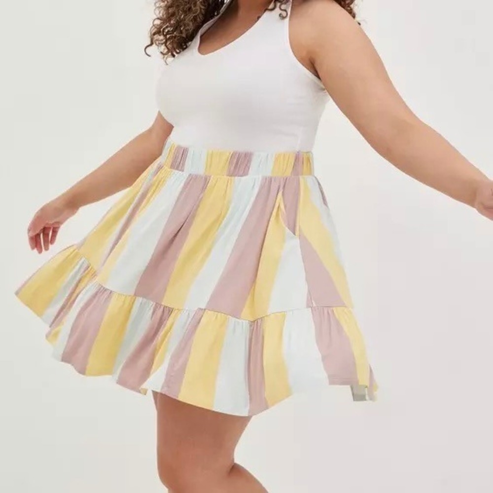 Torrid Mini Super Soft Tiered Circle Skirt Pastel Striped Pockets Size 2X
